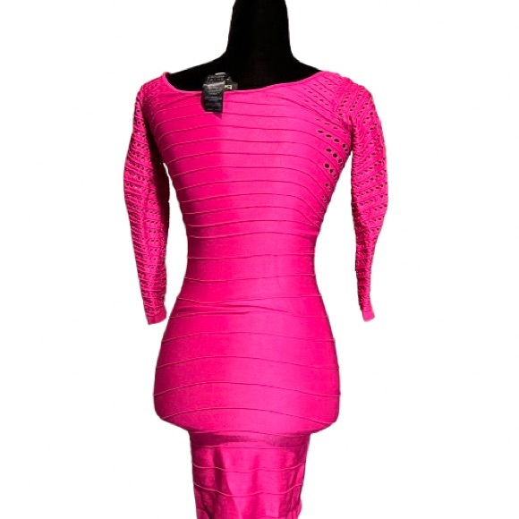 Bebe Ellie Off The Should Perforated Bandage Bodycon Dress in Fucsia Pink Smalll - Picture 3 of 7